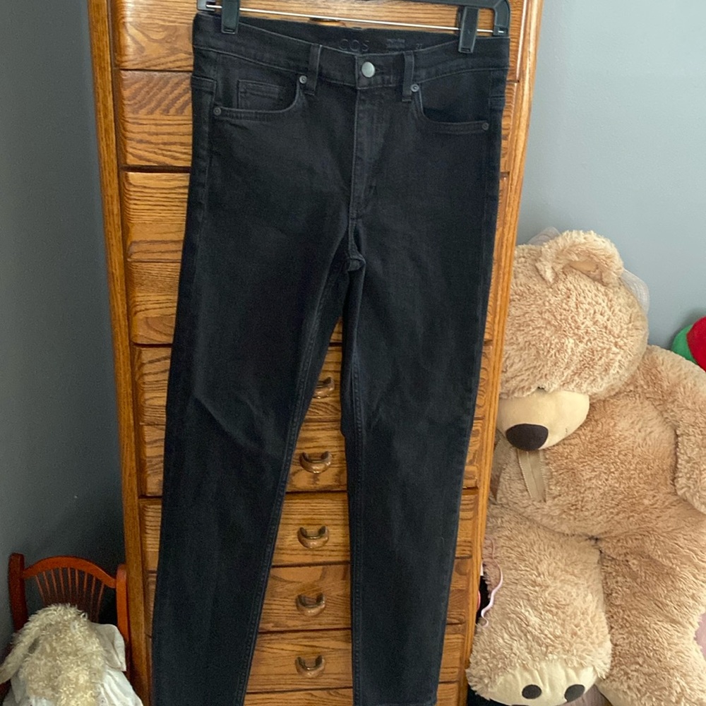 High rise black jeans size 27 stretch